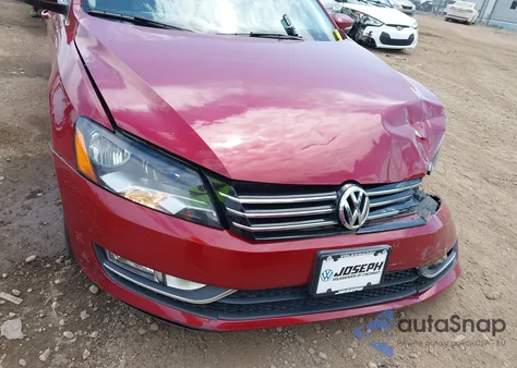 2015 Volkswagen Passat 1.8T Limited Edition from USA, damaged, VIN 1VWAS7A38FC082919